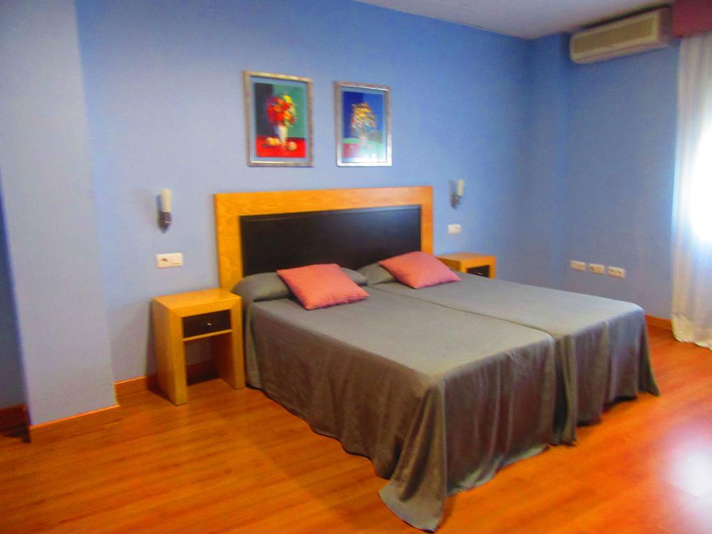 Hotel San Marcos Badajoz Extérieur photo